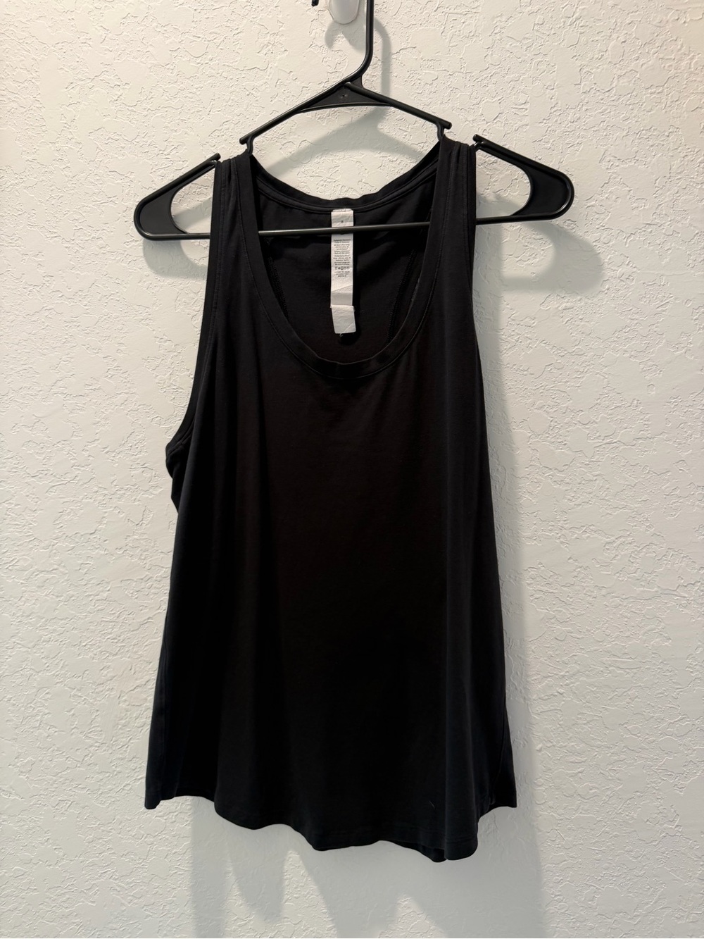 lululemon athletica Black Scoop Neck Tank Top